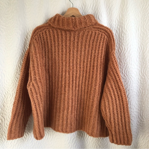Free People Fluffy Fox Papaya Wool Alpaca Blend Oversized Turtleneck Sweater XS - Picture 8 of 16